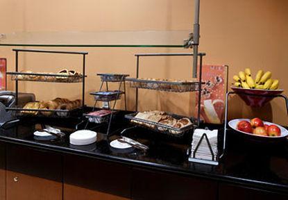 Fairfield Inn & Suites Louisville East Étterem fotó