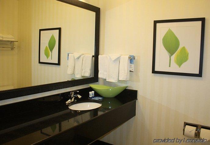 Fairfield Inn & Suites Louisville East Kültér fotó