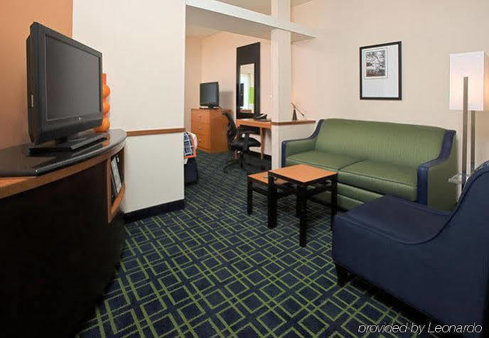 Fairfield Inn & Suites Louisville East Kültér fotó